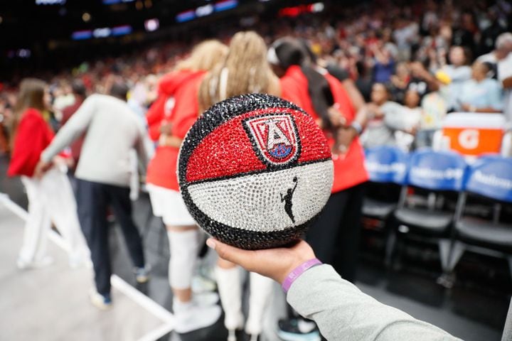 Atlanta Dream vs Indiana Fever,