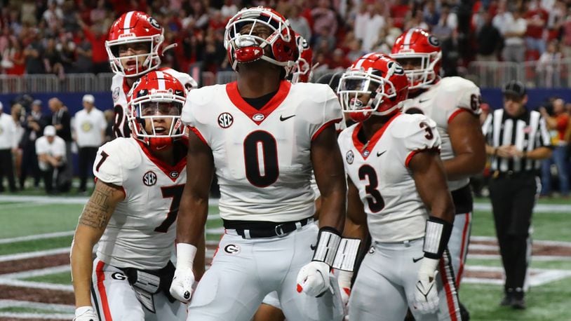 Georgia tight end Darnell Washington staying engaged despite leg injury