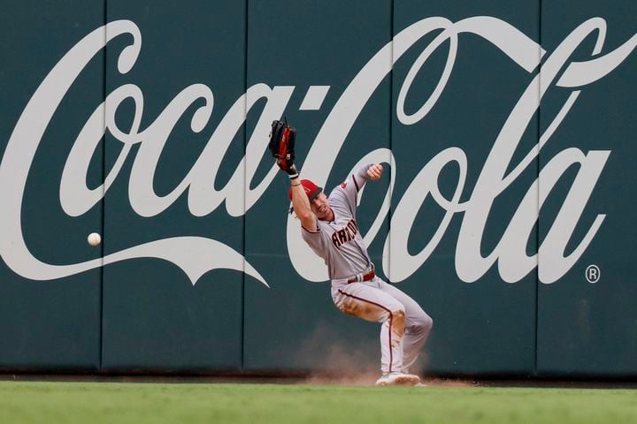 Braves drop slugfest despite Austin Riley's huge game