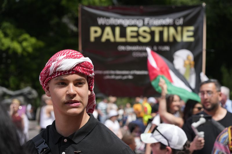 Pro-Palestinian supporters rally in Sydney, Sunday, Oct. 6, 2024. (AP Photo/Rick Rycroft)