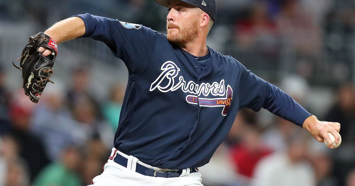 Braves place Eric O'Flaherty on DL, recall Luke Jackson