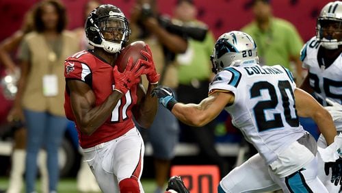 October 2, 2016 Atlanta: Atlanta Falcons and the Carolina Panthers in the Georgia Dome Sunday October 2, 2016. BRANT SANDERLIN/BSANDERLIN@AJC.COM