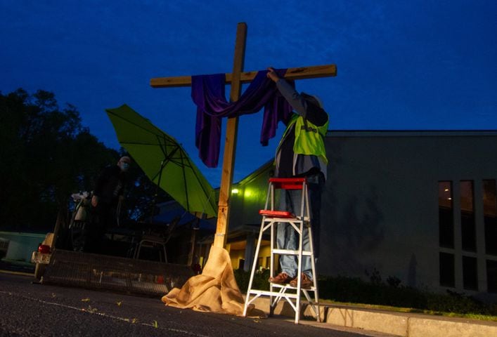 Christians celebrate Easter with drive-in service