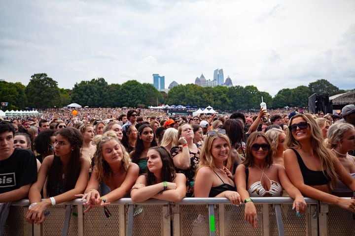 Fans listen to Dashboard Confessional perform at Music Midtown on Saturday, September 18, 2021, in Piedmont Park. (Photo: Ryan Fleisher for The Atlanta Journal-Constitution)