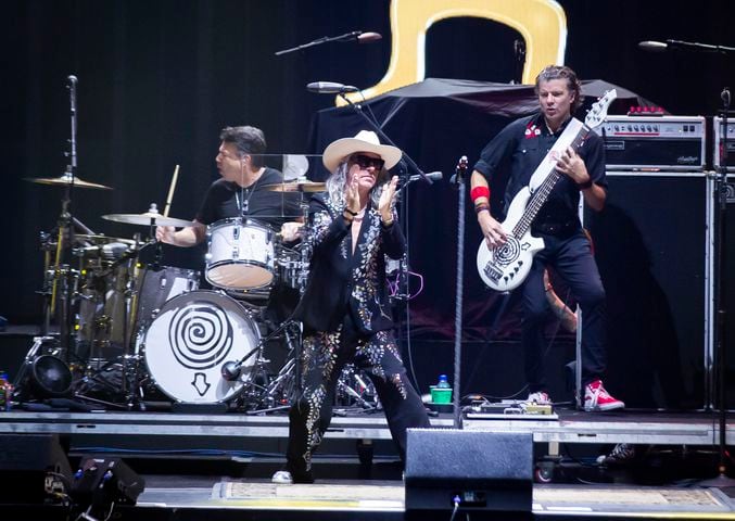 Atlanta-based Collective Soul rocked out for a packed crowd at Ameris Bank Amphitheatre on the Summer Camp with Trucks tour Friday September 20, 2024, in Alpharetta. (Photo: Ryan Fleisher for The Atlanta Journal-Constitution) 