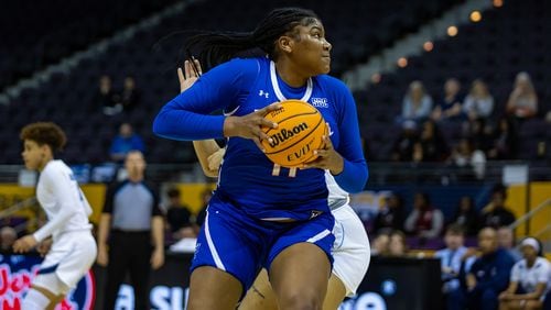 Deasia Merrill makes a move for Georgia State. (Photograph by AJ Henderson / Sun Belt Conference)