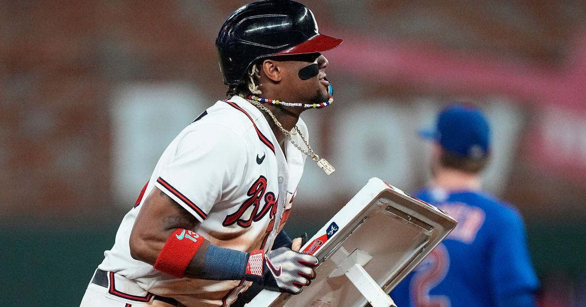 Atlanta, GA, USA. 04th July, 2019. Atlanta Braves infielder Ozzie