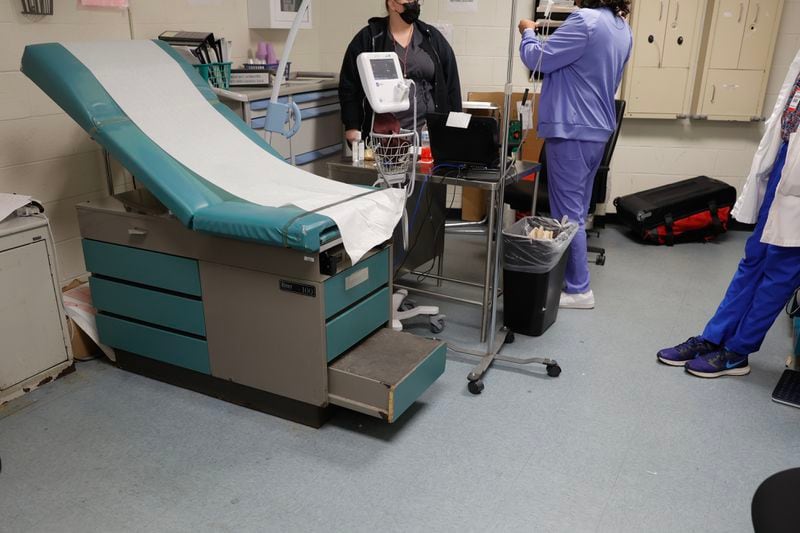 Views of a medical examination room at Fulton County Jail shown on Thursday, March 30, 2023. Plans for a new multibillion dollar facility on the 35 acre campus are underway. (Natrice Miller/ natrice.miller@ajc.com)