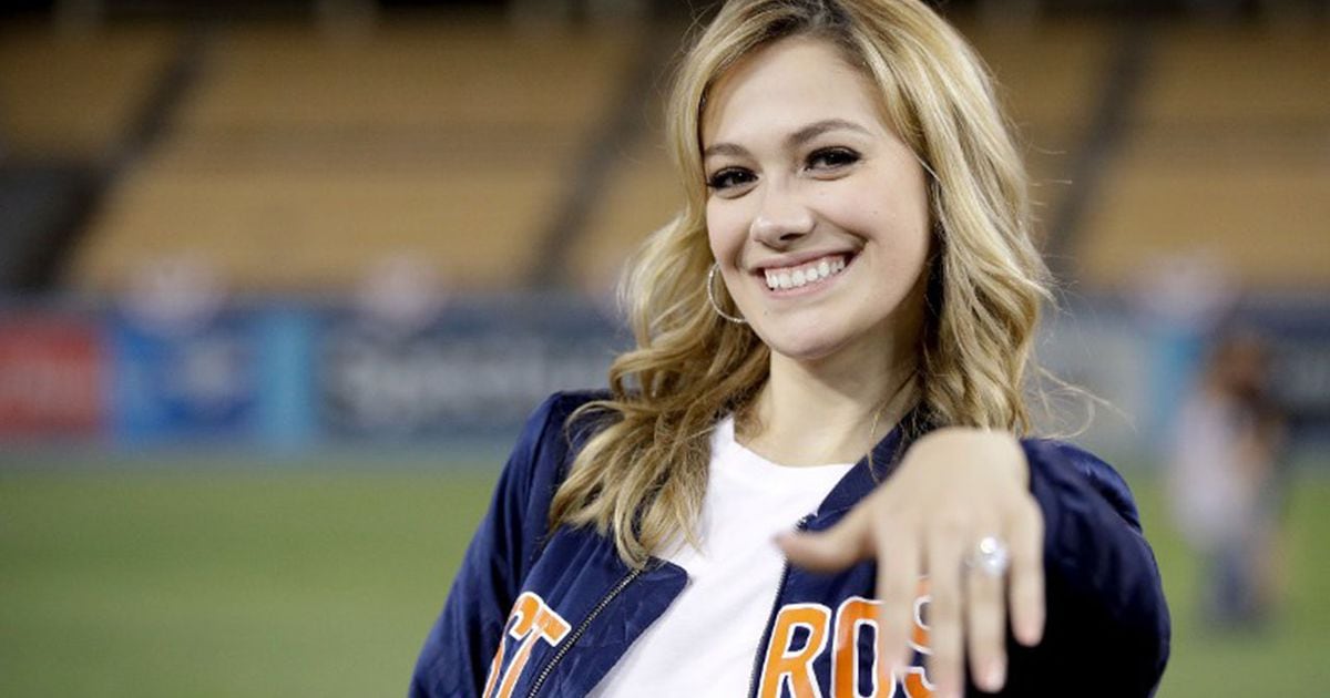 Houston Astros: Carlos Correa, wife Daniella Rodriguez unveil