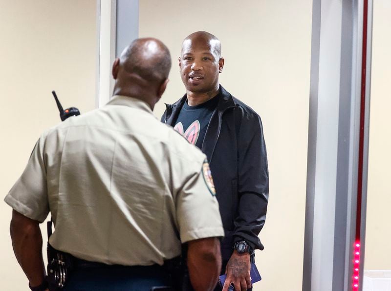 Defendant Hernandez Govan tries to enter court during the murder trial of rapper Young Dolph in Memphis, Tenn., Monday, Sept. 23, 2024. (Mark Weber/Daily Memphian via AP)