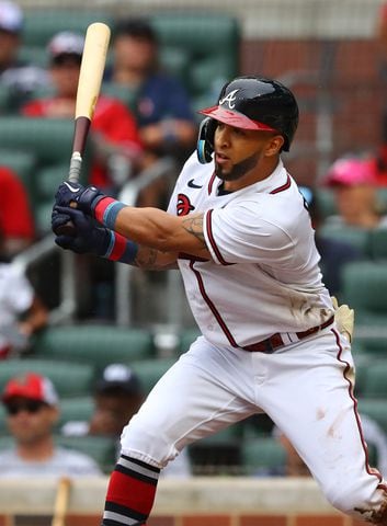 Braves sweep to take NL East lead; Mets look unprepared for playoffs