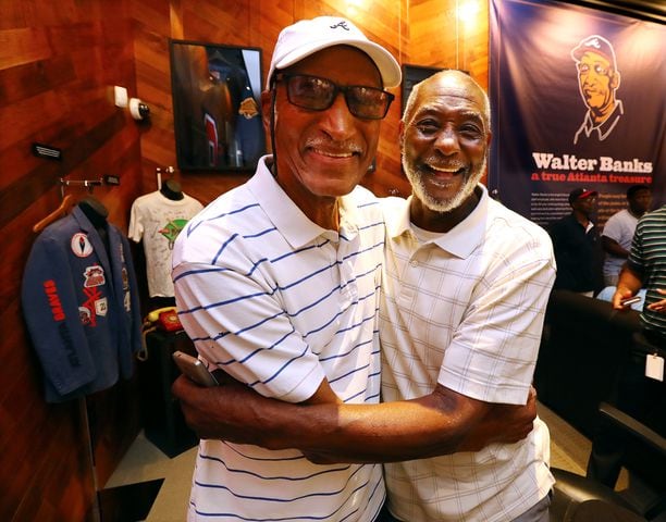 Photos: Braves host 80th birthday party for beloved usher Walter Banks