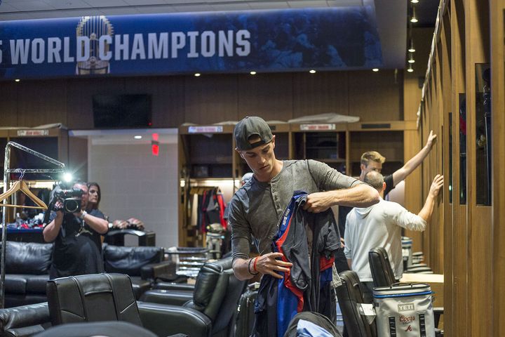 Photos: Braves pack up after disappointing end to season