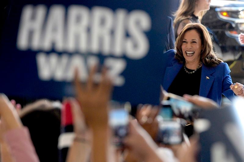 Democratic presidential nominee Vice President Kamala Harris arrives at Pittsburgh International Airport, Sunday, Aug. 18, 2024, in Pittsburgh. (AP Photo/Julia Nikhinson)