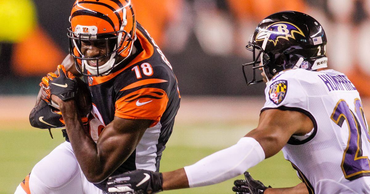 Bengals keep injured WR A.J. Green on active roster