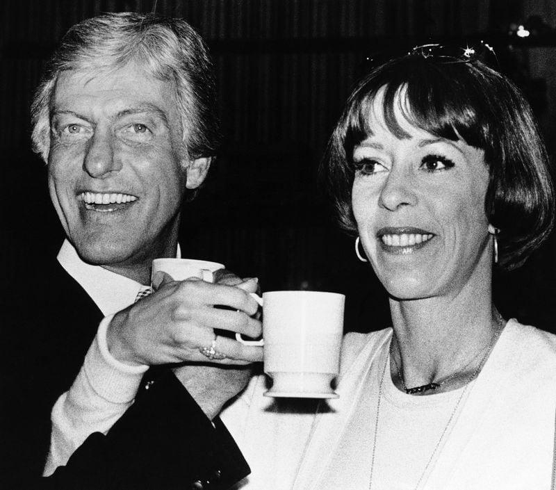 Dick Van Dyke and Carol Burnett toast the contract they signed on Monday, Feb. 1, 1977 to co-star in "Same Time, next year," at Hollywood's Huntington Hartford Theater, Los Angeles. (AP Photo/DFS)