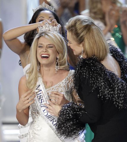 2011: Teresa Scanlan, Miss Nebraska