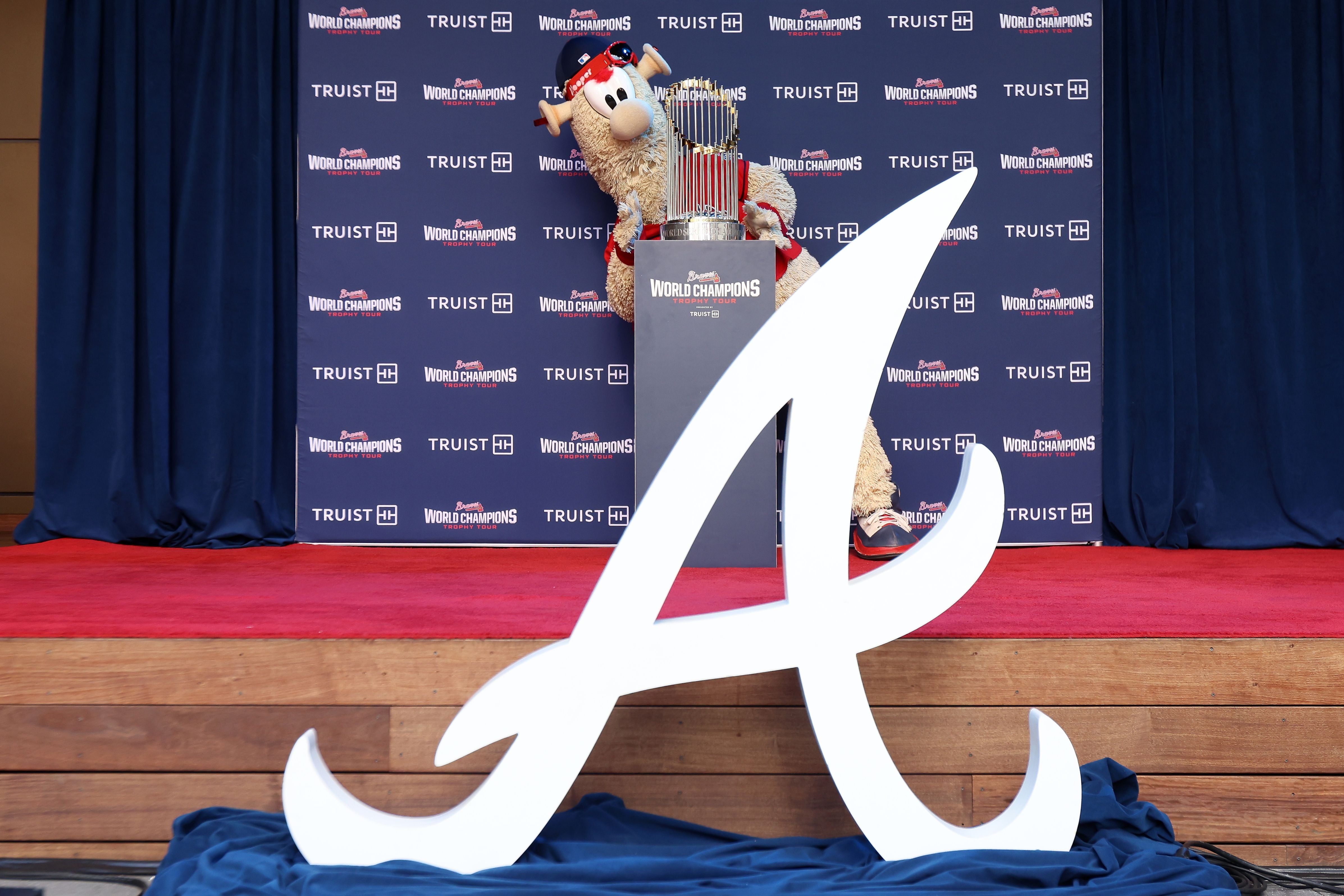 Atlanta Braves World Series Trophy Tour makes a stop in Wilmington
