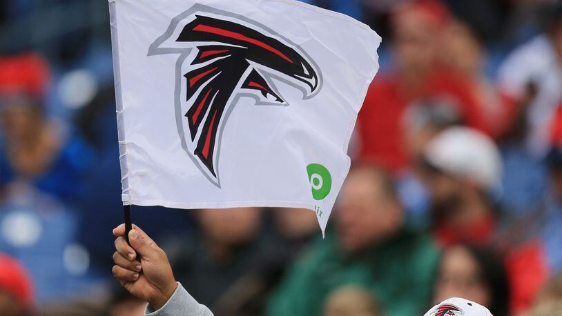 Eagles Fans Wanted No Part Of The Buccaneers' Giant Flag