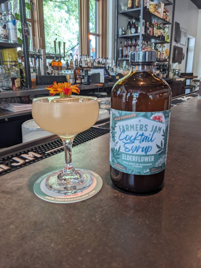 A portion of proceeds from sales of a cocktail called Roadside Nectar benefit Concrete Jungle, which provides fresh produce to food pantries and soup kitchens. Courtesy of James Carr
