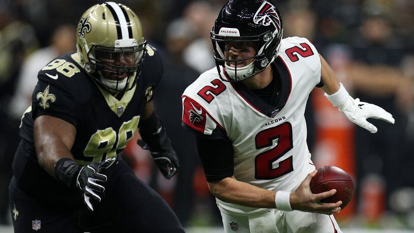 Saints carve up Falcons, 31-17, on Thanksgiving Night