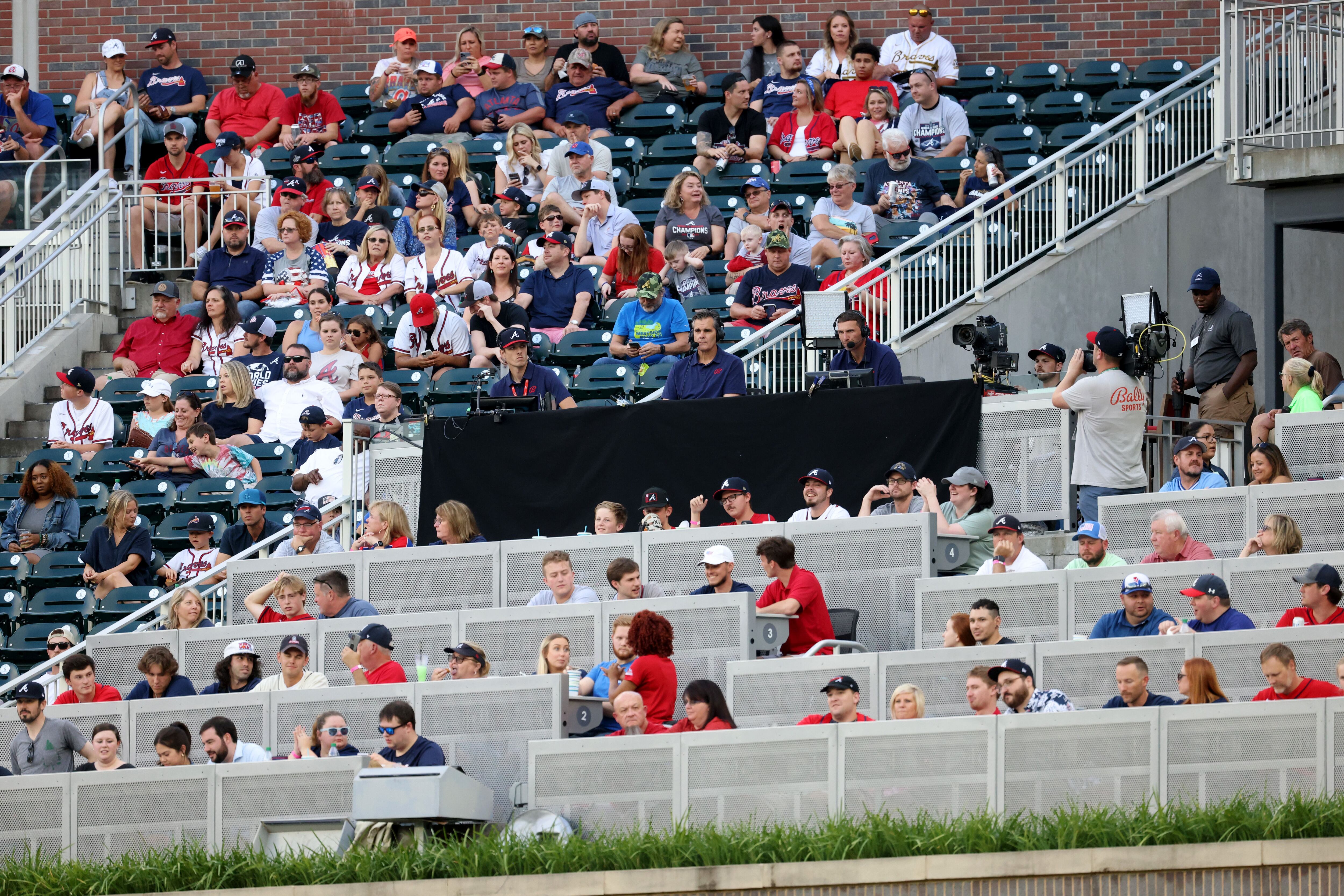 Jeff Francoeur, Chip Caray to broadcast upcoming Braves game from right  field bleachers, Sports