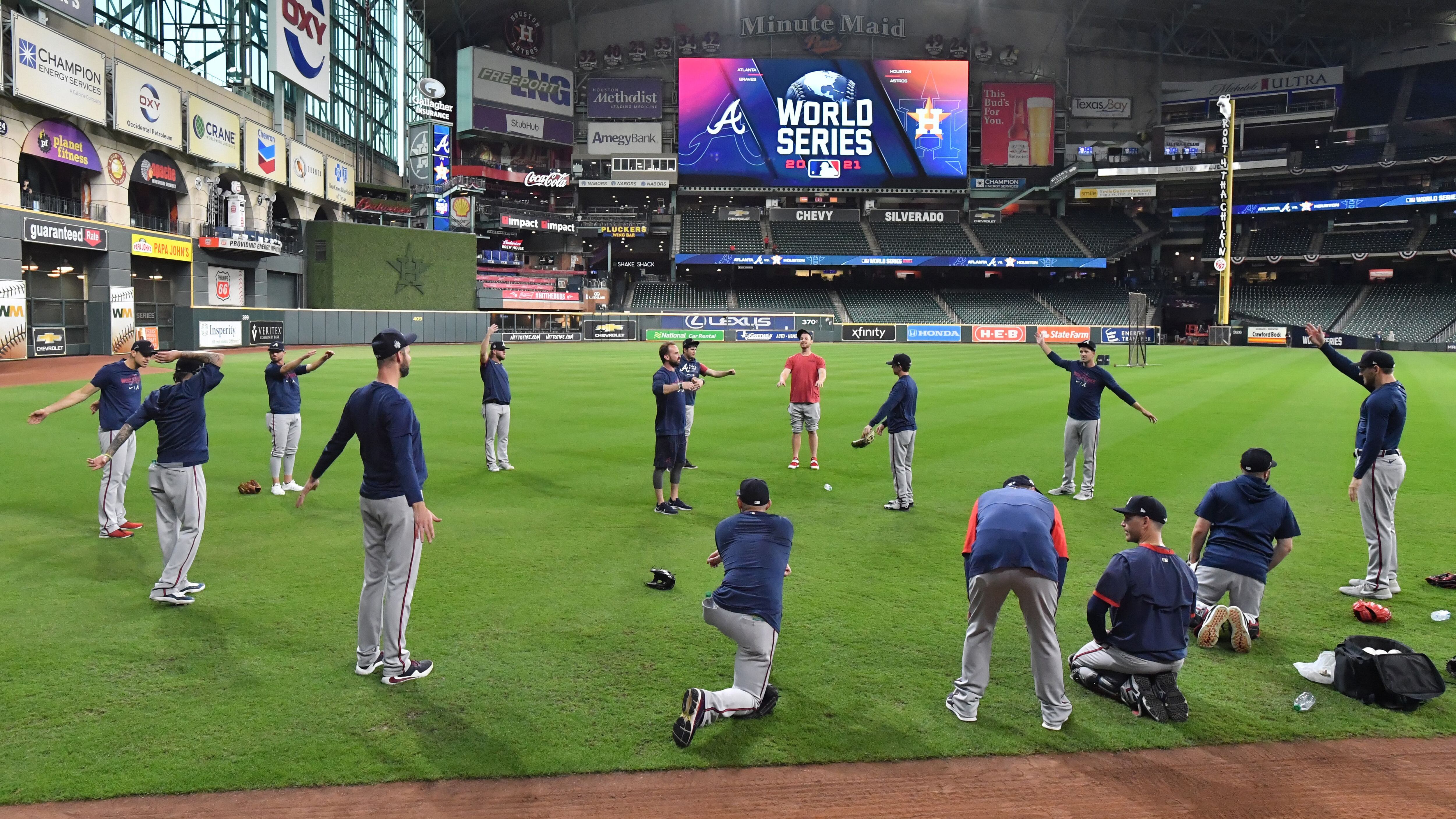 Tom Glavine and John Smoltz combine on a seven-hit shutout to blank the  Astros, 1-0, in Game Two of the N.L.D.S. - This Day In Baseball