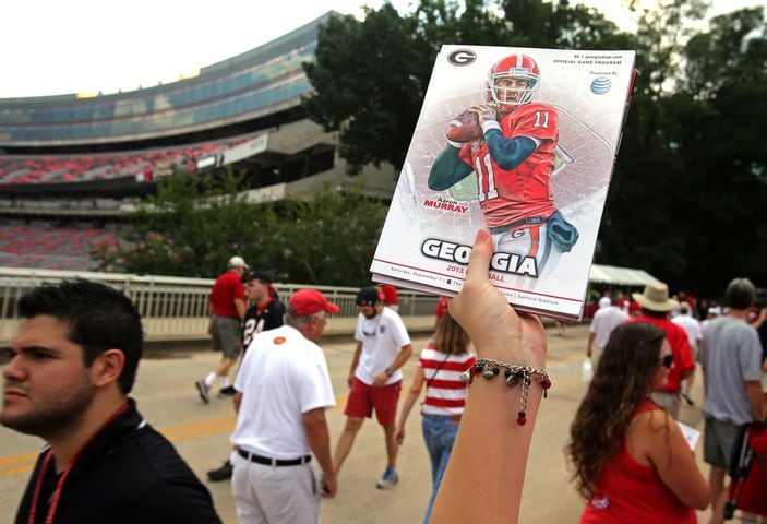 UGA fans gather before the game