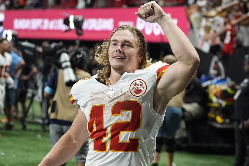 Kansas City Chiefs running back Carson Steele leaves the field after an NFL football game against the Atlanta Falcons, Sunday, Sept. 22, 2024, in Atlanta. The Kansas City Chiefs 22-17. (AP Photo/John Bazemore)