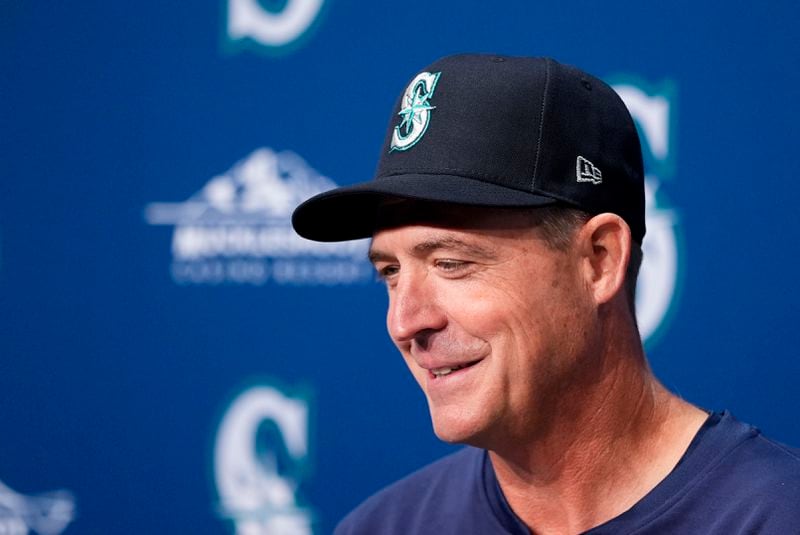 Seattle Mariners manager Dan Wilson speaks during a news conference before a baseball game against the San Francisco Giants, Friday, Aug. 23, 2024, in Seattle. (AP Photo/Lindsey Wasson)