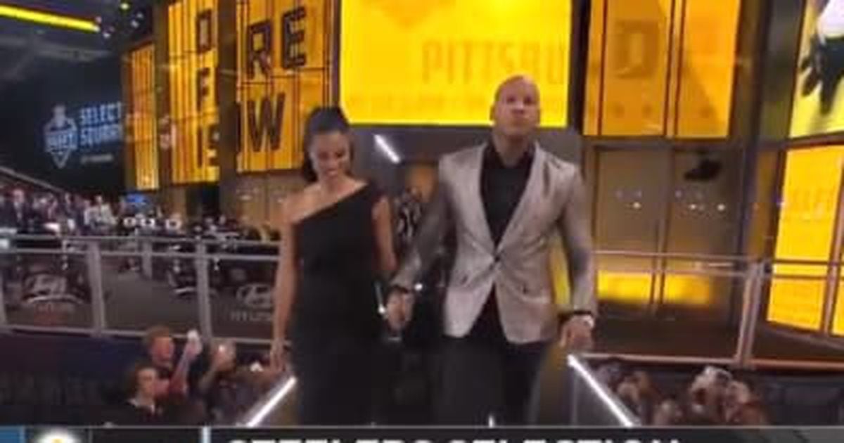 Ryan Shazier Walked Out to Announce the Steelers First Round Pick