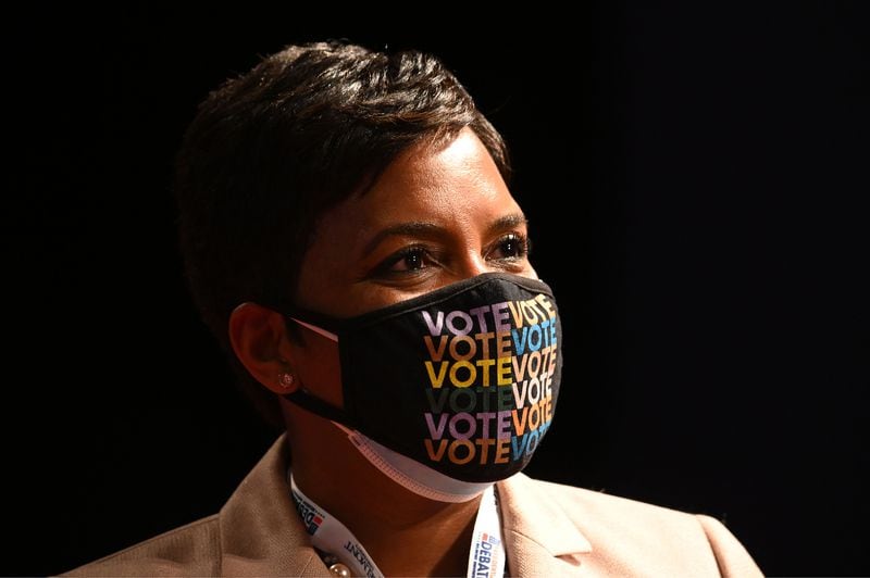 Atlanta Mayor Keisha Lance Bottoms issued a mask mandate this week that would cover all indoor public spaces, including private businesses. “Public health experts overwhelmingly agree, and data has proved, that wearing a face covering helps slow the spread of this deadly virus,” Bottoms said. (Jim Watson/AFP/Getty Images/TNS)