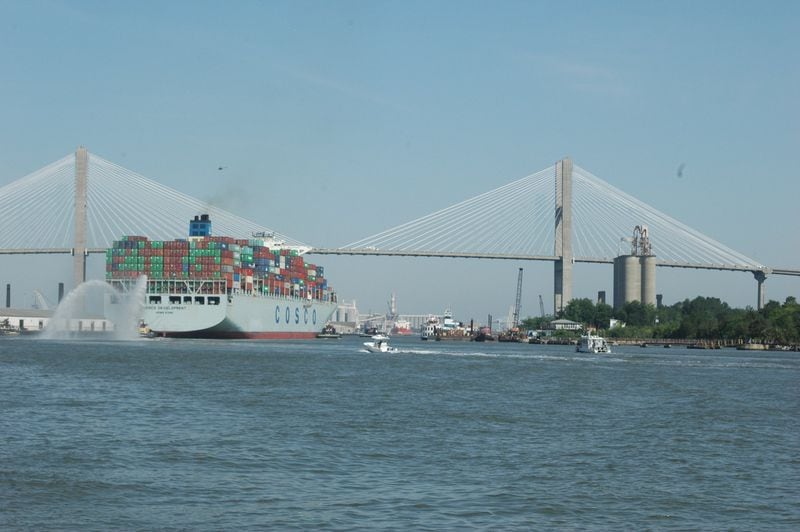 State officials may have found an alternative to replacing the Eugene Talmadge Memorial Bridge in Savannah to accommodate ever-growing container ships that need more clearance. (J. Scott Trubey/The Atlanta Journal-Constitution)

