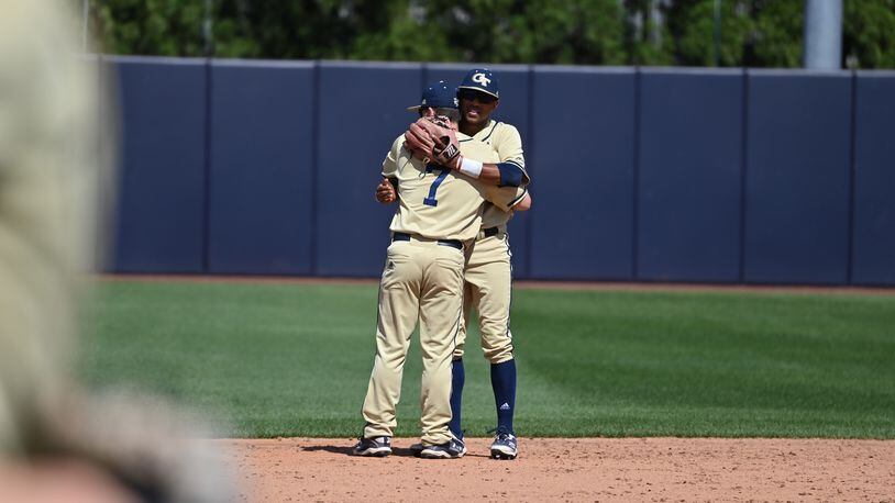 UNC Baseball: Carolina Holds Off Georgia Tech, 10-6 