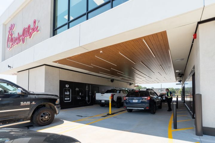 Chick-fil-A opens first-ever elevated drive-thru restaurant near Atlanta