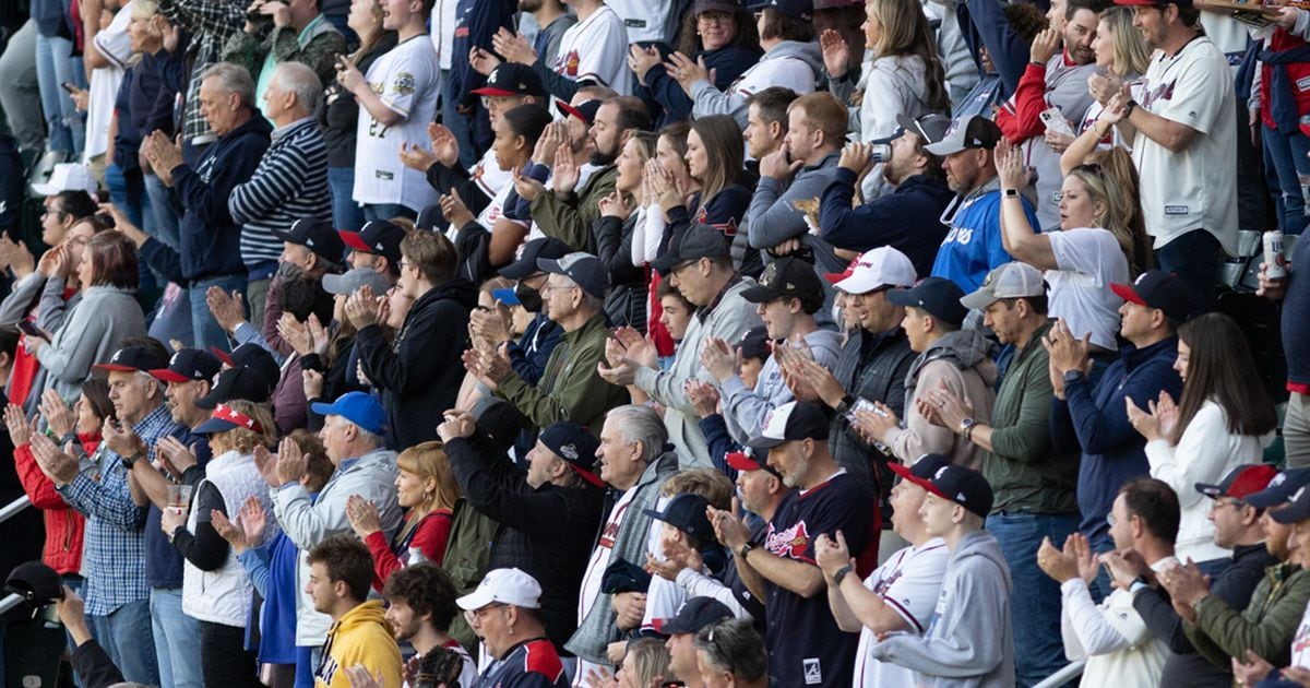 Atlanta Braves selling $151 burger, comes with World Series ring for $25,000