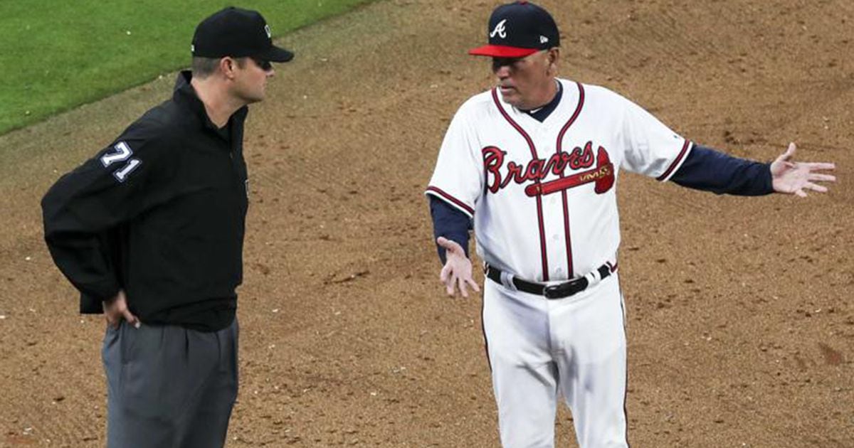 Brian Snitker gets tossed after the umps make the worst call of the season.  : r/Braves