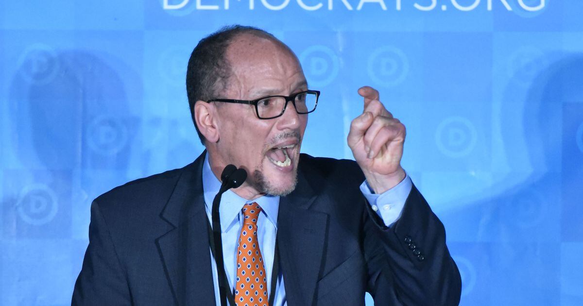 Tom Perez wins: Democrats pick first Latino chairman to lead party