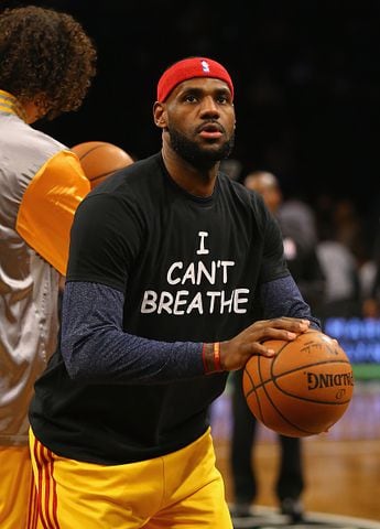 LeBron James wears 'I can't breathe' t-shirt