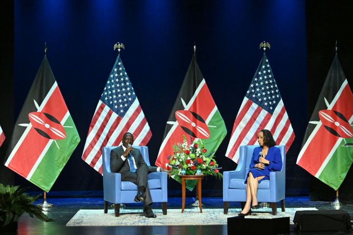 Kenyan president visits Spelman