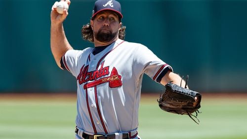 R.A. Dickey #19 of the Atlanta Braves pitches against the Oakland Athletics on July 1, 2017 in Oakland, California. (Photo by Jason O. Watson/Getty Images)