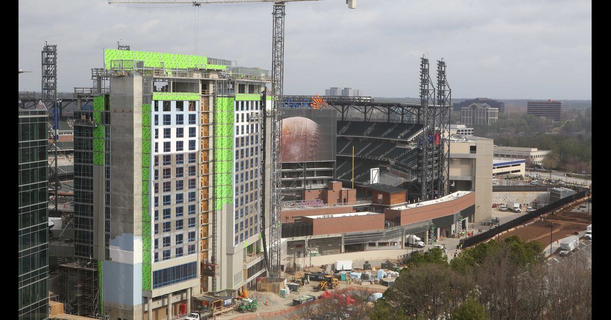 Braves, hotel officials give preview of Omni Hotel at The Battery