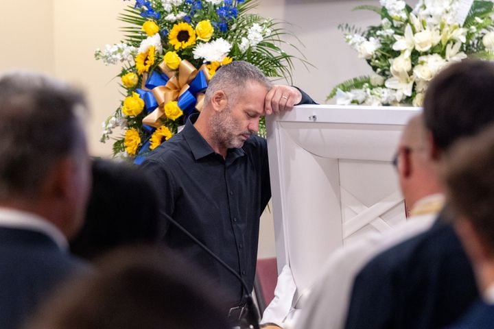 Funeral story for Apalachee High teacher, student PRINT
