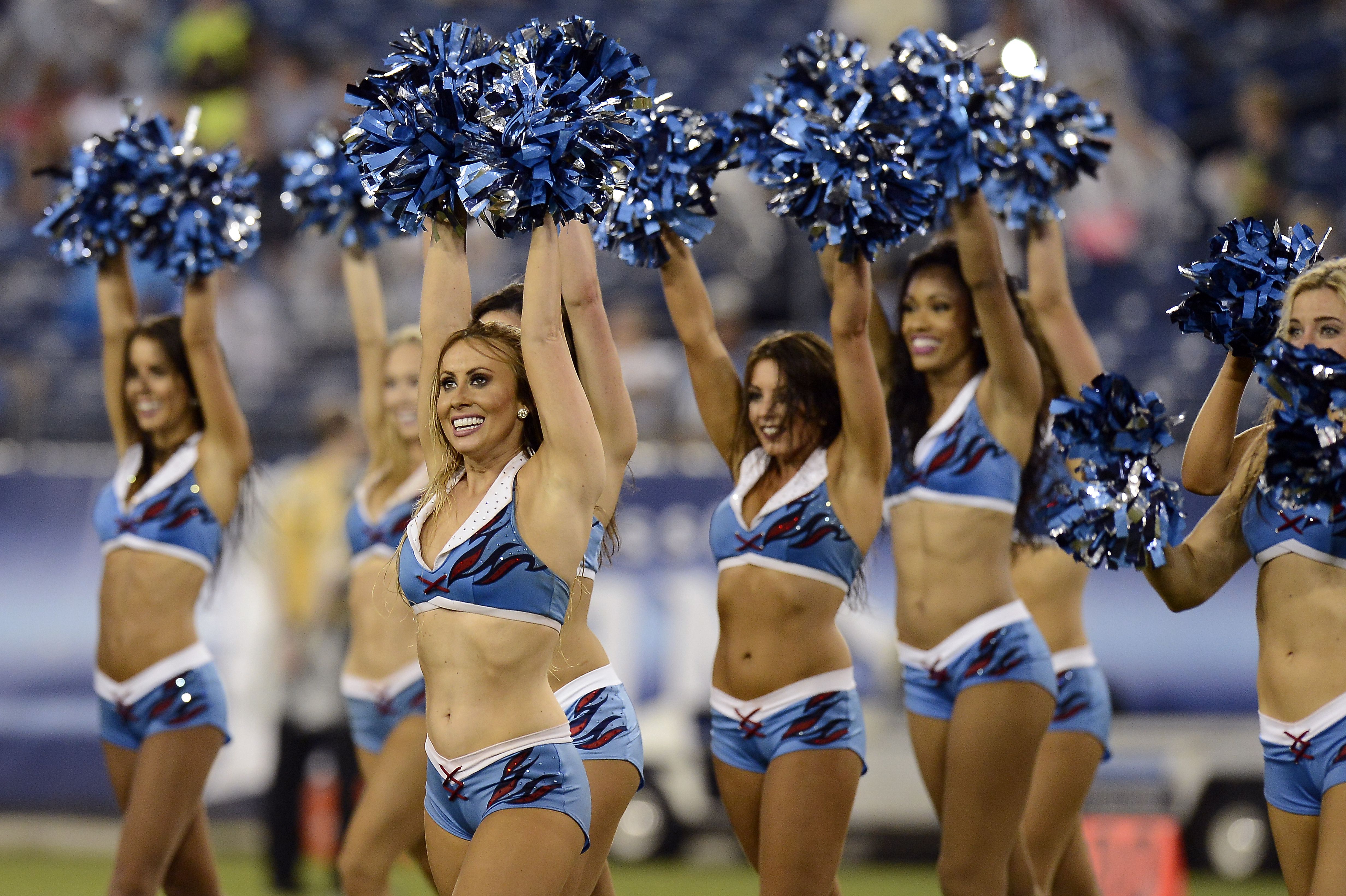 2014 NFL Cheerleaders: Best of Week 4