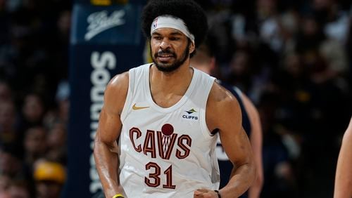 FILE - Cleveland Cavaliers center Jarrett Allen (31) in the second half of an NBA basketball game, March 31, 2024, in Denver. Allen has agreed to a three-year, $91 million contract extension with Cleveland, a person familiar with the negotiations told The Associated Press on Wednesday, July 31. (AP Photo/David Zalubowski, File)