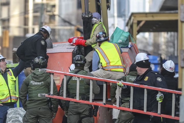 2 arrested after protest at Midtown construction site by training center activists