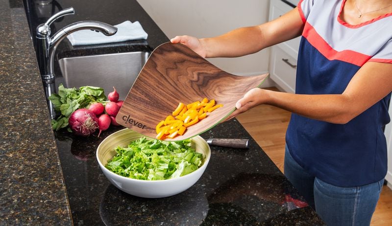 Flexible wood cutting board from CleverOne