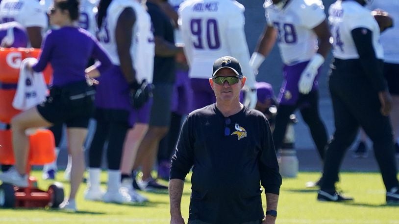 Minnesota Vikings vaccinated player was rushed to ER with Covid-19  symptoms, coach says