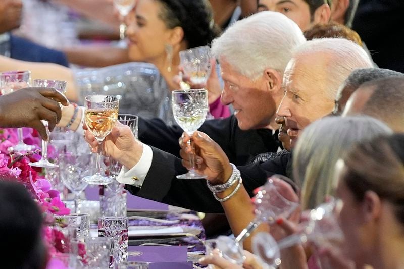 Former President Bill Clinton toasts during the State Dinner with President Joe Biden, first lady Jill Biden, Kenya's President William Ruto and first lady Rachel Ruto at the White House, Thursday, May 23, 2024, in Washington. (AP Photo/Evan Vucci)