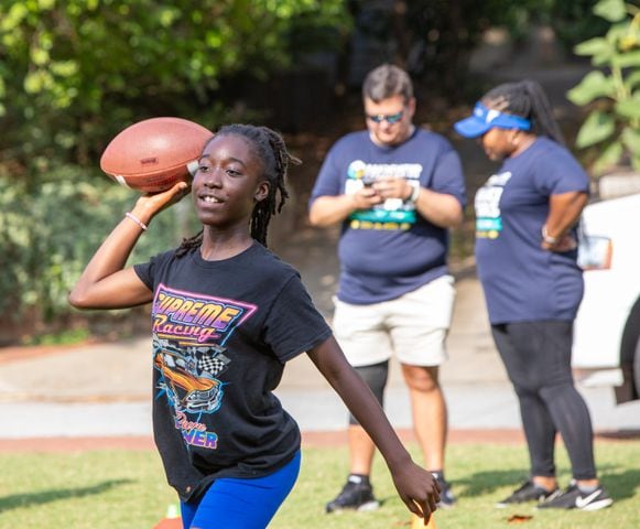 UGA player hosts football camp for kids